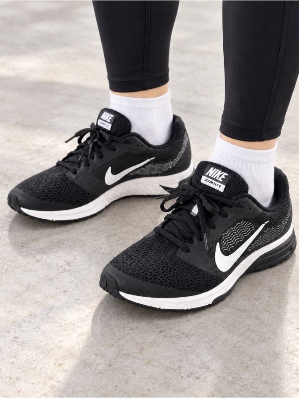 Nike Zoom Women’s Fly 2 Black White Low Top Mesh Running Shoes – Size 8